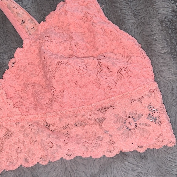 Arie Lace Bralette in pink/rose - Picture 5 of 5